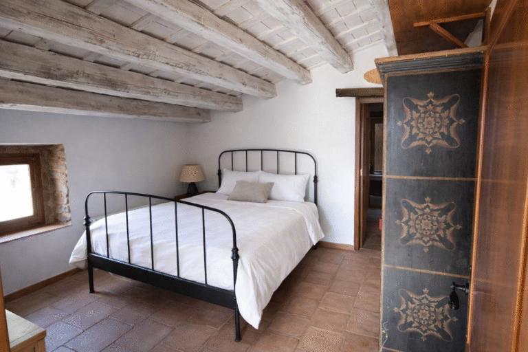 7da2c0c5-5a0a-467e-a1d1-c7fb1e98b2e5