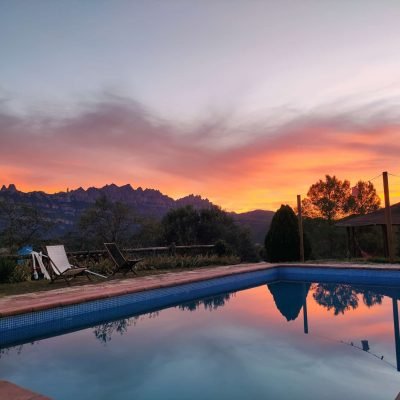 Atardecer en la piscina de cal miquel retiros